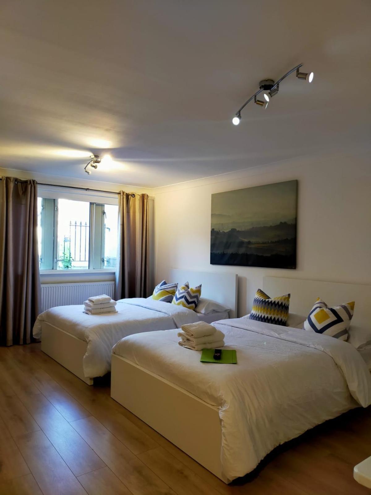 Cobbold Court Share Flat Apartment Лондон Екстериор снимка
