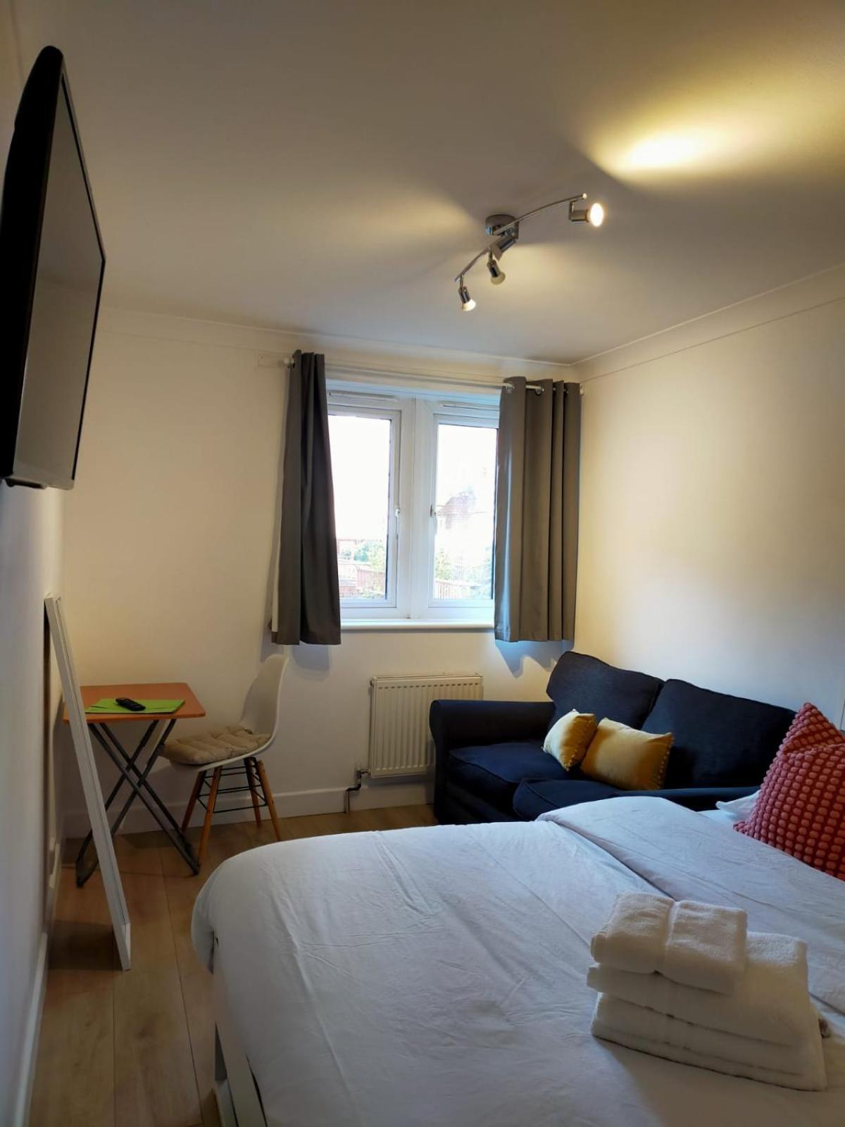Cobbold Court Share Flat Apartment Лондон Екстериор снимка